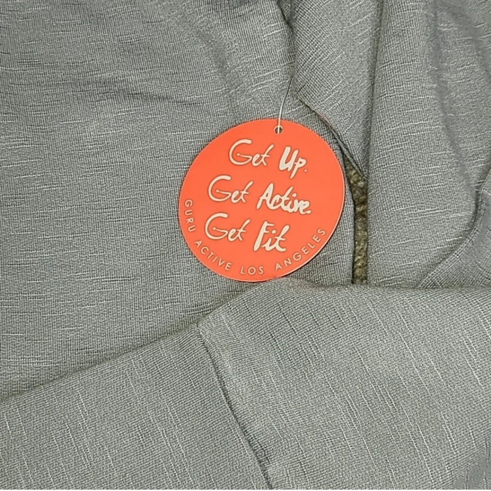 GURU ACTIVE  Top - Picture 4 of 5